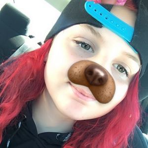 Meet your Posher, Caitlyn